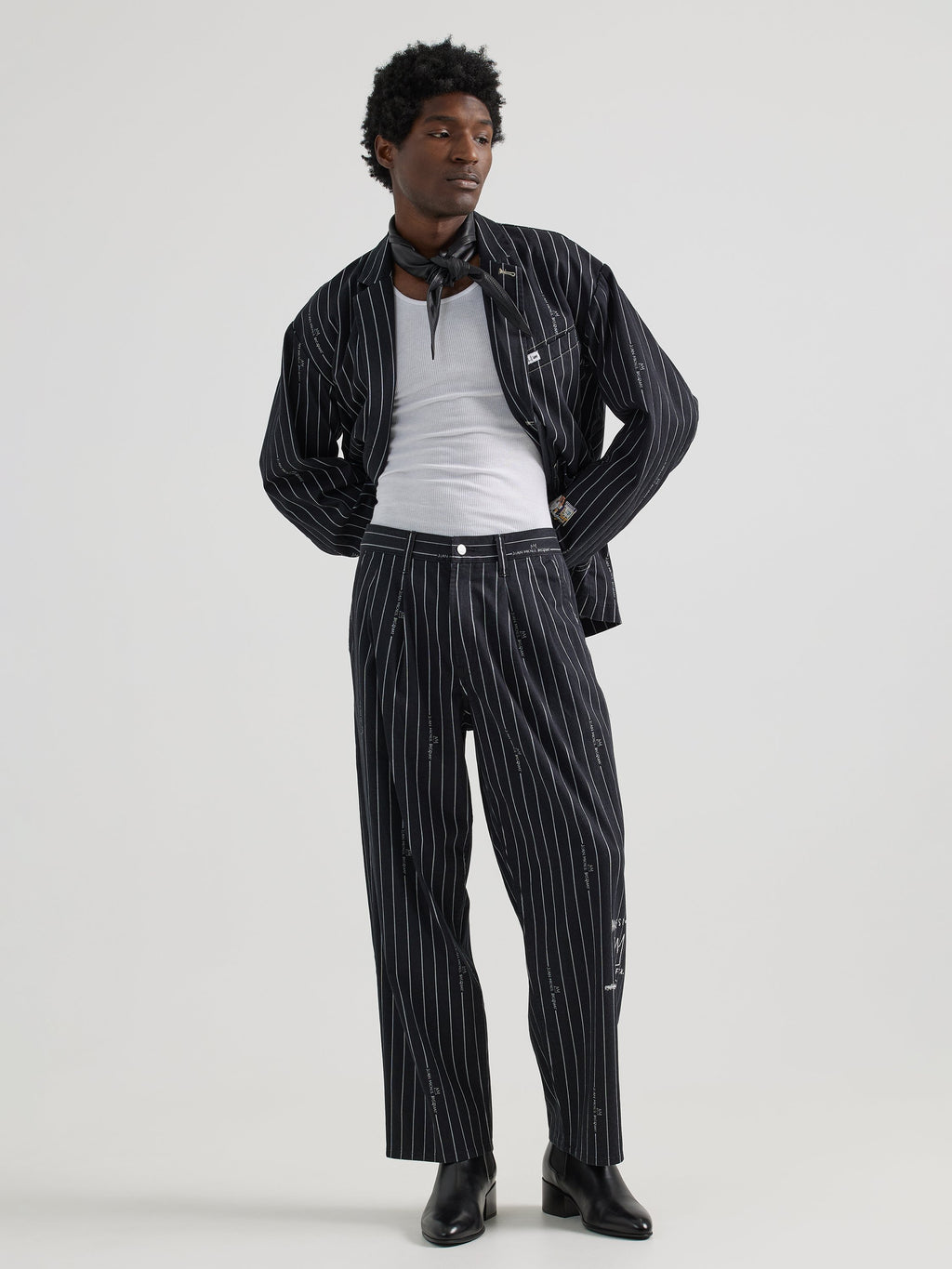 Striped Relaxed Straight Basquia