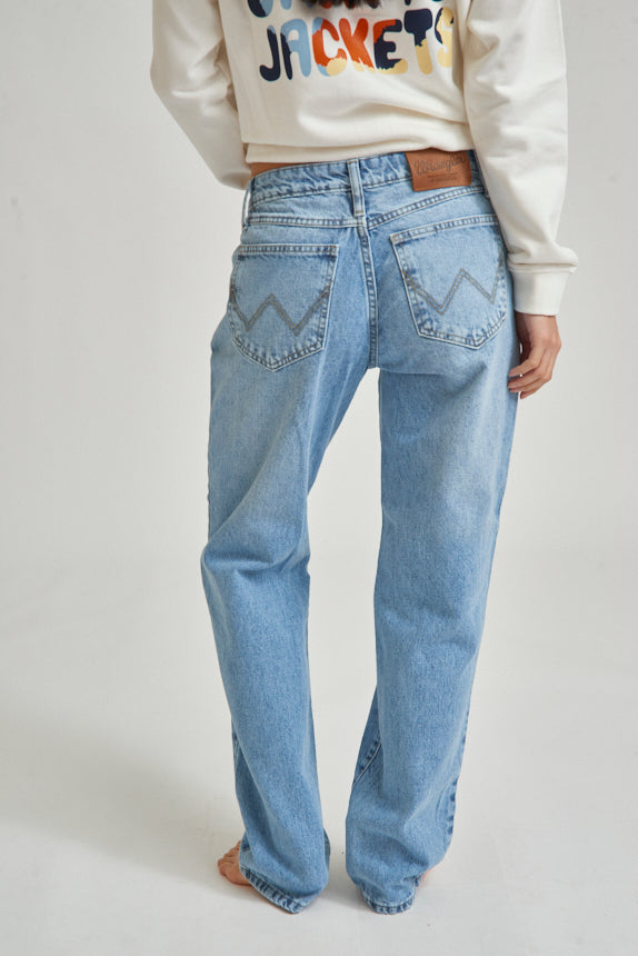 Jean Mid Rise Light Blue