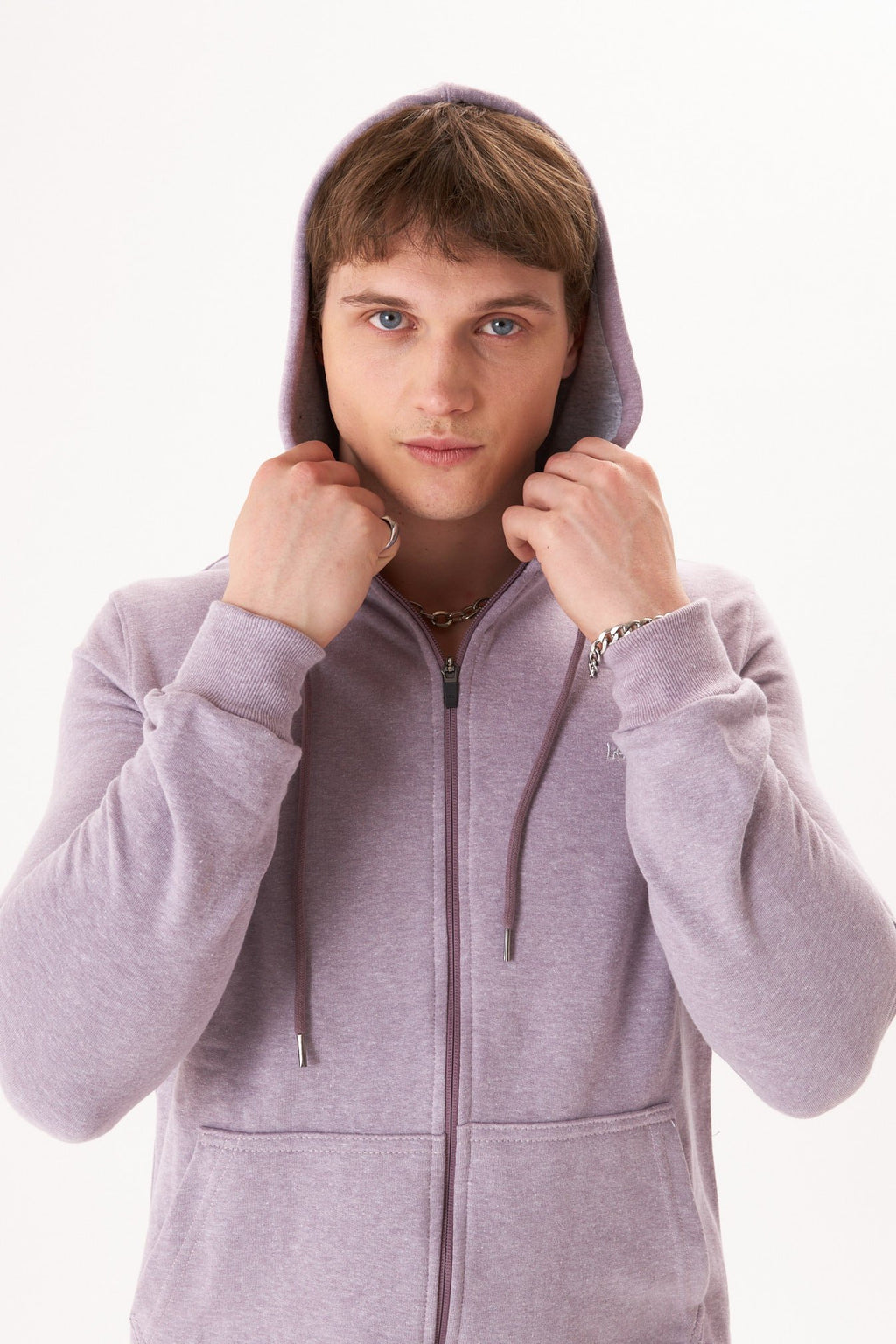 Campera Lisa Con Capucha Rus