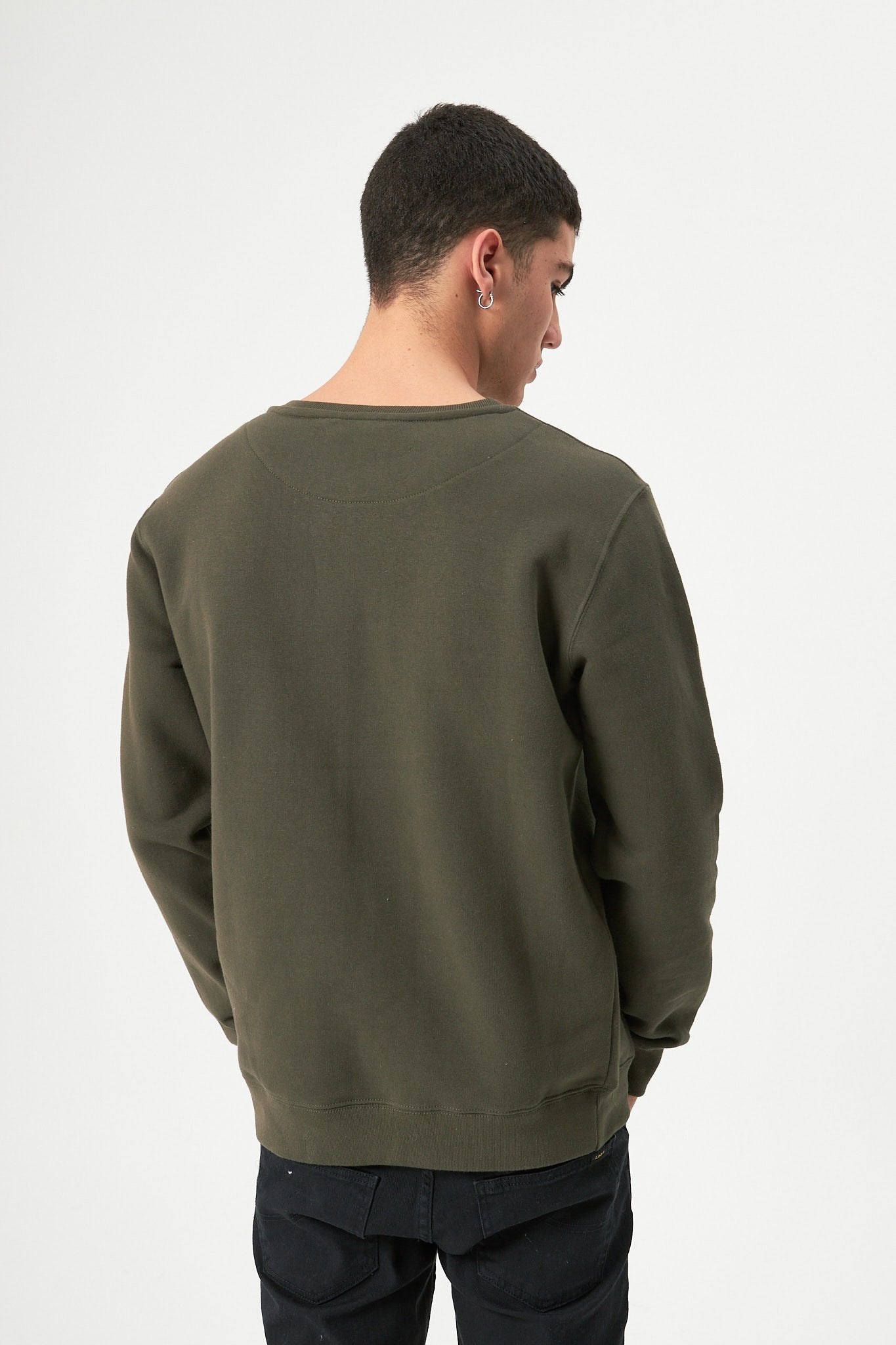 Roundneck Fri Worldwide