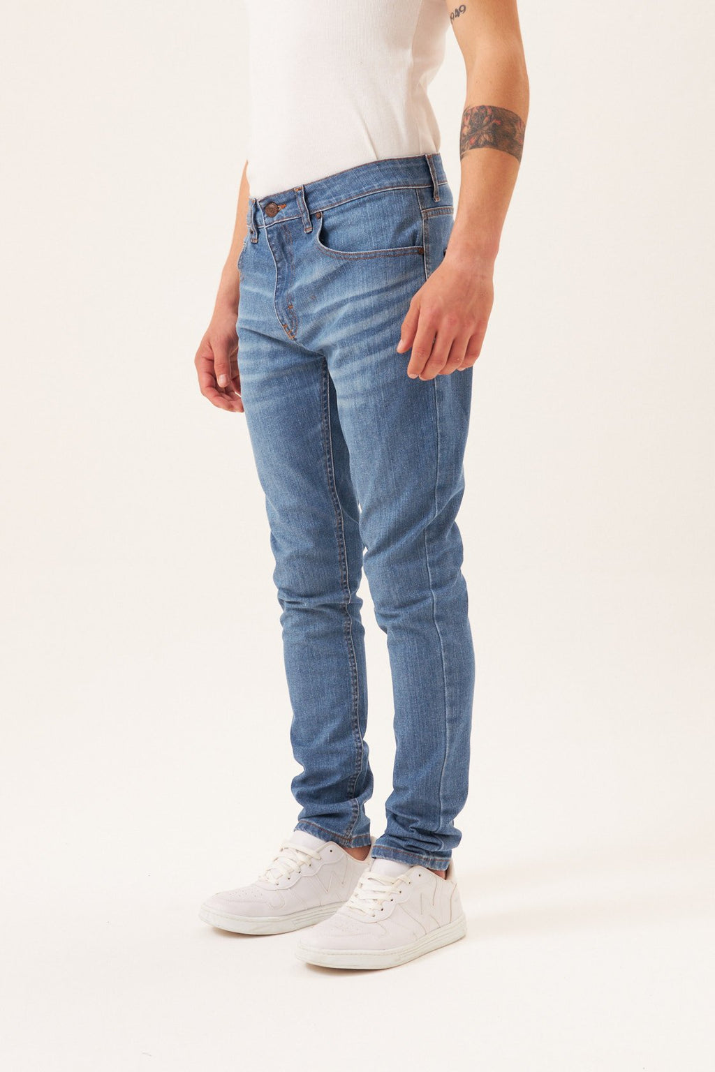 Jean Larston Modern Bleach