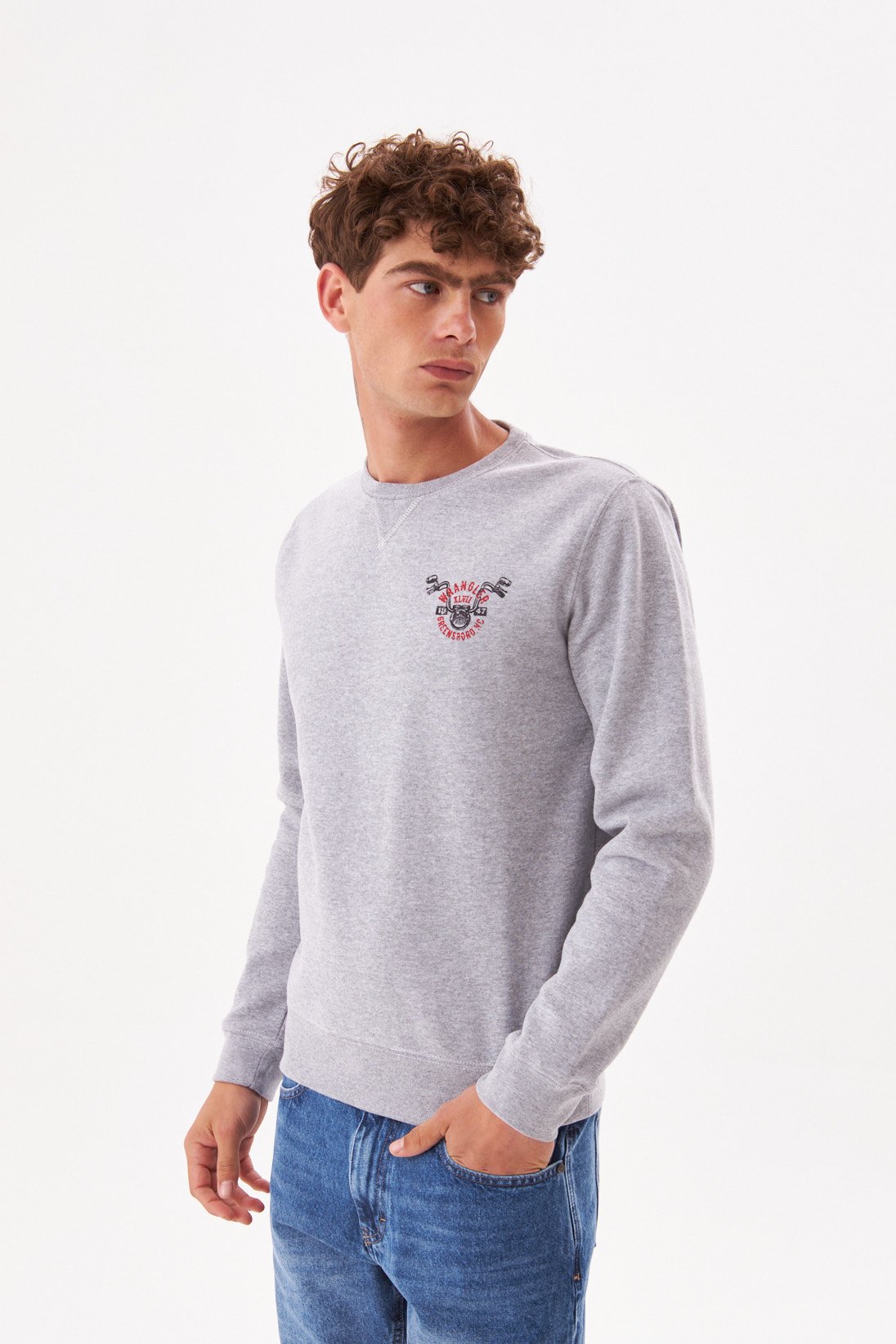 Round Neck Est 3