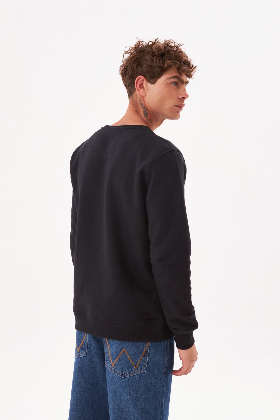Roundneck Fri Quality Goods