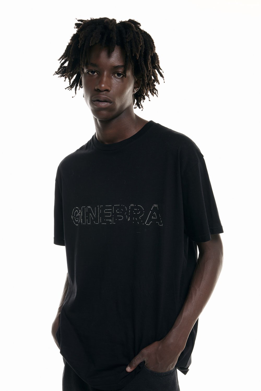 Remera Stud Negro