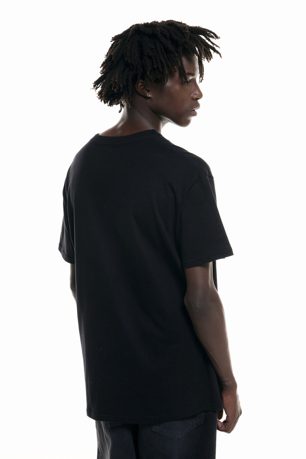 Remera Stud Negro