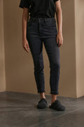 Jean Premium Slim Black 24-34